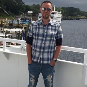 Meet your Posher, Douglas